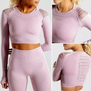 Long sleeve crop top/sports/gym/workout/top